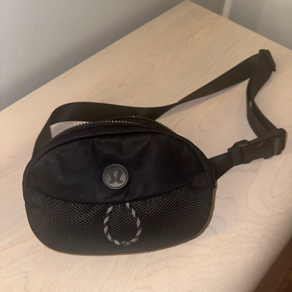 Lululemon Belt Bag